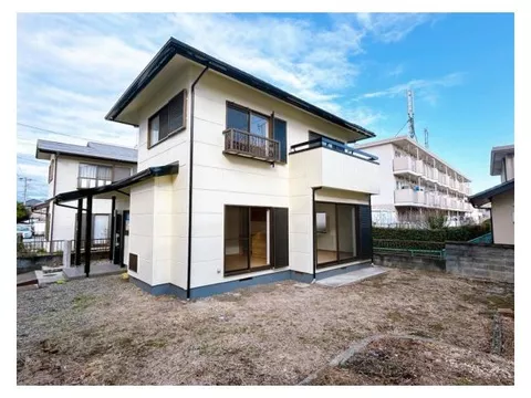【Open House】Renovated, 3 minutes by car (1200m) to a large shopping mall