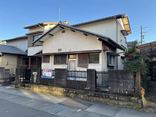 Mino City, Sakuragaoka 2-chome 2-story 6DK