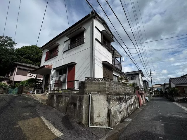 Private road area: 70.34㎡ Parking: nearby secured West side: 4.36m certified road, North side: private road