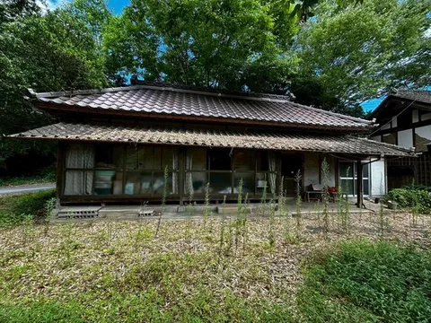 Aota 2.8 million yen