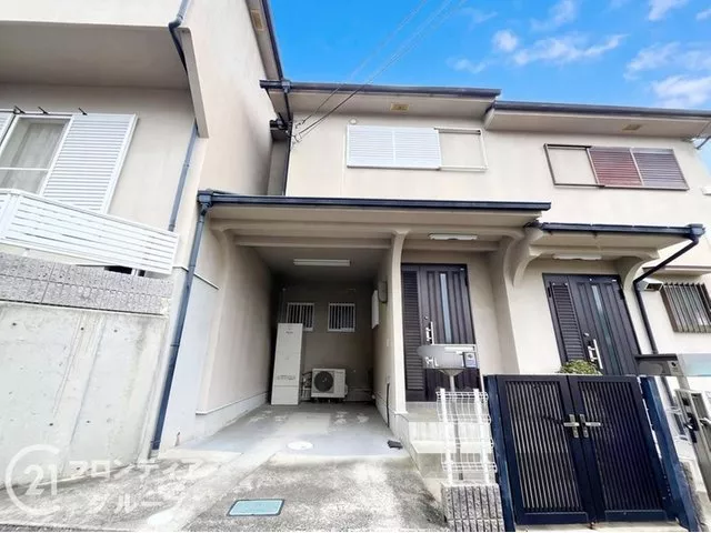 【7-minute walk from Nose Electric Railway Myoken Line "Kodaki Station"】Available for viewing today! A spacious 3LDK with ample storage