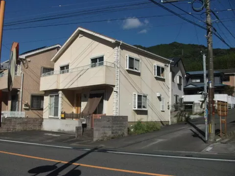 Saiki City Oaza Tsurumizu (Saiki Station) 2-story 4LDK - Image 3