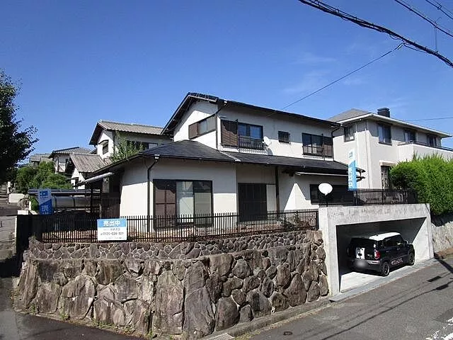 Used single-family home in Kobe City, Kita Ward, Seiwadai 2-chome