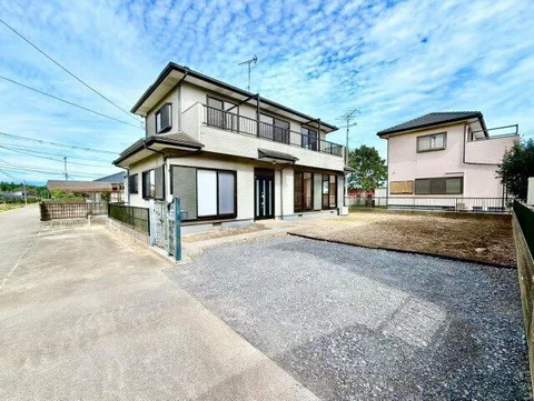 Nakagawa City Serizawa (Shin-Hokota Station) Two-story building 5LDK