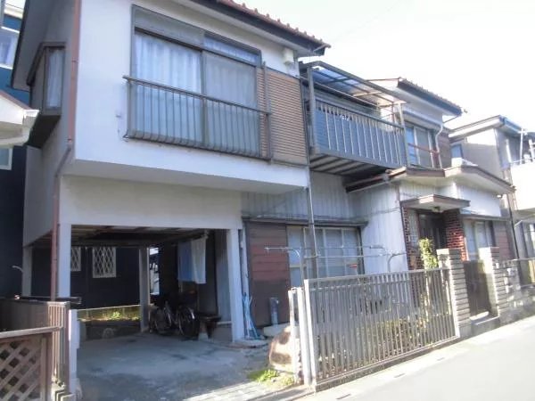Koshigaya City, Higashi Osawa 2-chome (Kita Koshigaya Station) 2-story building 4DK