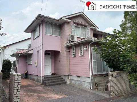 All rooms face southwest! Bright and open 5LDK residence☆ Calm living environment♪