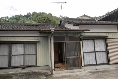 Usuki City, Oaza Nodakanzaki (Kamiusuki Station) Single-story building 4K