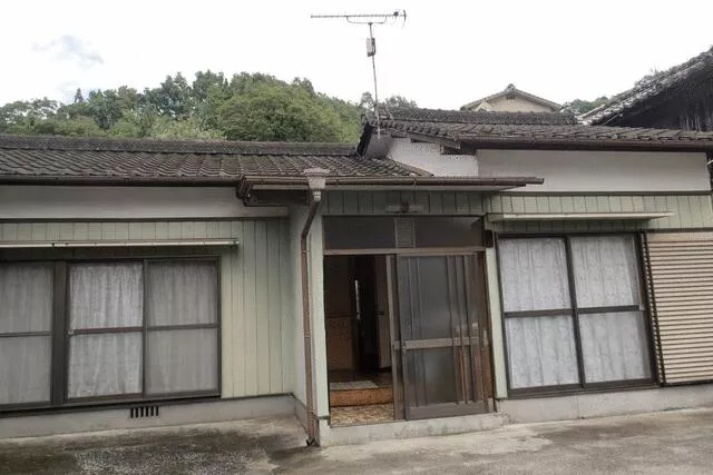 Usuki City, Oaza Nodakanzaki (Kamiusuki Station) Single-story building 4K