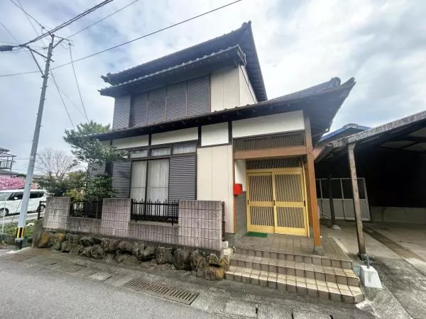 Teraitsu, Morotomi-cho, Saga City (Saga Station) 2-story building 10SDK