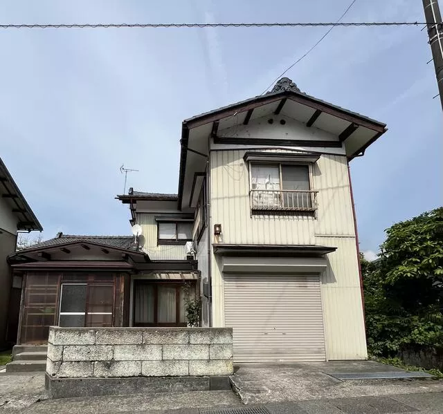 Niigata City Yamauchi 2-story 6DK