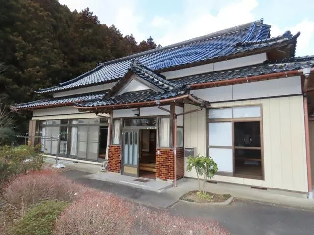 Aza Sawada, Ainoya, Ishinomaki-city, Miyagi 6DK

Aza Sawada, Ainoya, Ishinomaki-shi, Miyagi