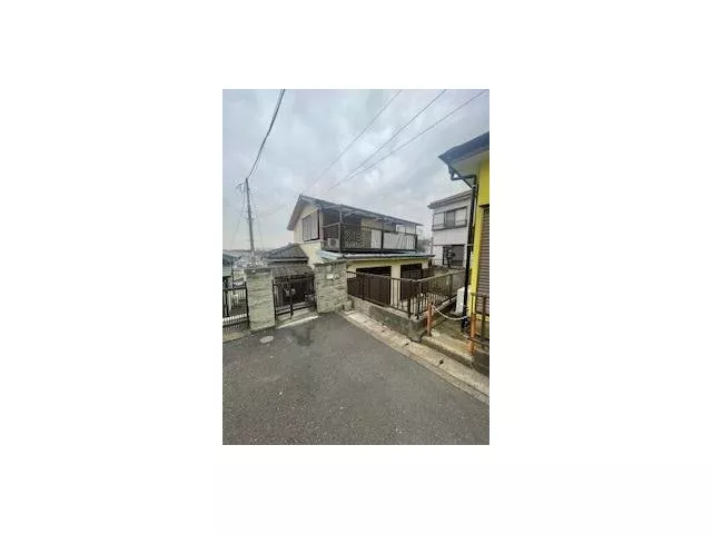 South garden, land over 50 tsubo, good sunlight, home garden, south-facing, facing a south road, two-story