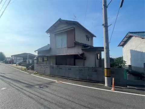Higashi Maruyama Town, Yahatanishi Ward, Kitakyushu City (Space World Station) 2-story 4DK