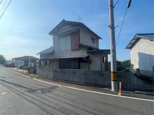 Higashi Maruyama Town, Yahatanishi Ward, Kitakyushu City (Space World Station) 2-story 4DK