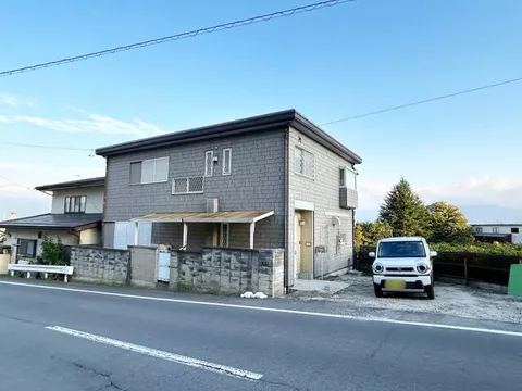 Nagano City, Toyono Town, Ishi (Toyono Station) 2-story building 3LDK