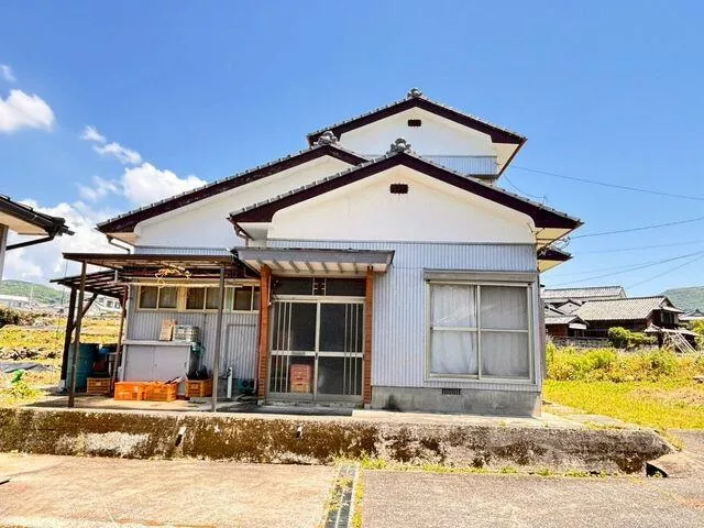 Minami Shimabara City, Katsusa Town Otsu, 2-story building, 6DK