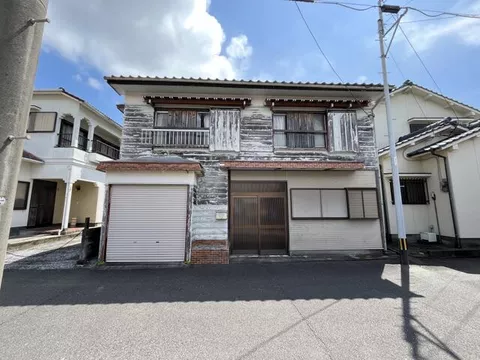 2F 7DK

1,000,000 yen