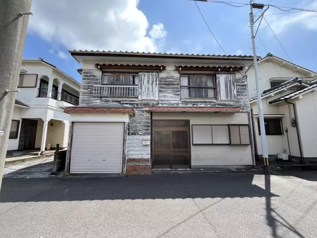 2F 7DK

1,000,000 yen