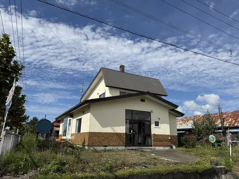 Ashibetsu City, Kamiyashibetsu Town (Kamiyashibetsu Station), 2-story, 6LDK