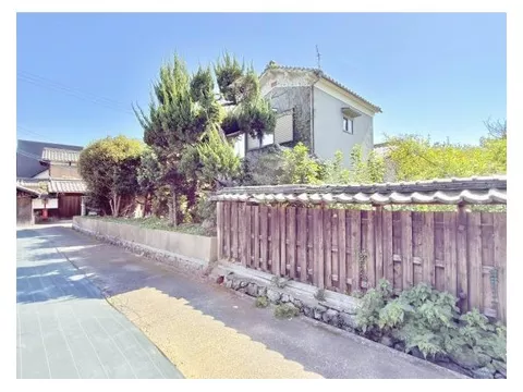 ／Northeast corner lot／A residence with a Japanese garden, 8DK, versatile usage♪ Recommended for traditional house renovation