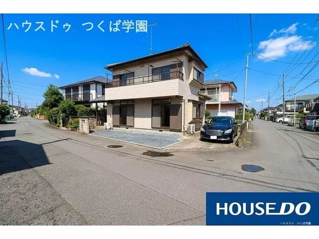 ☆House Do☆ Parking lot expanded! A traditional residence on a southeast corner lot♪ Great location!