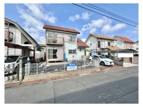 [Open House] Interior and exterior renovation planned / Water facilities replacement / Parking for 3 cars available / Akame Elementary School