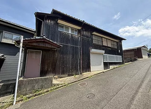 Used single-family home Nagasaki Prefecture, Sasebo City, Akasaki Town