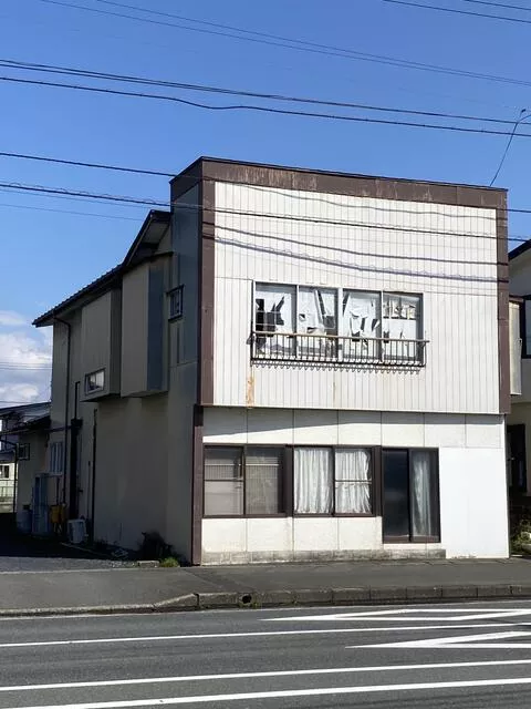 3-chome Mizusawa Higashi Odori, Oshu City (Mizusawa Station) 2-story 3LDK