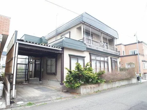 Aomori-shi, Kanazawa 5-chome, 2F 5LDK

7.9 million yen