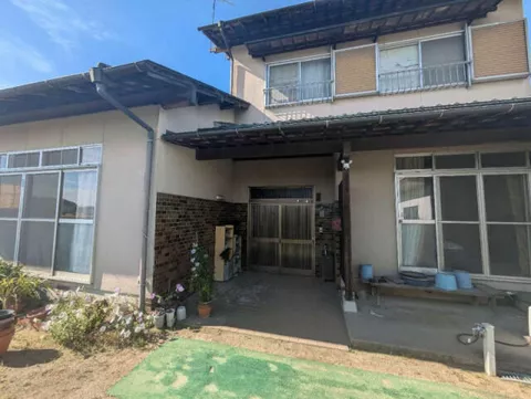 Takamatsu City, Enza Town (Enza Station) 2-story building 6DK