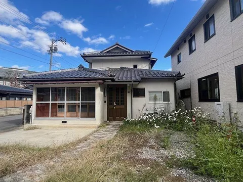 Kamiyamada Onsen 2 (Tokura Station) 12 million yen