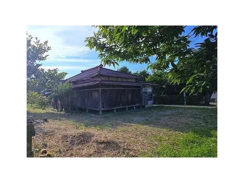 ■■ Spacious site of 121 tsubo! Enjoy a relaxed countryside life with a vegetable garden and river fishing ■■