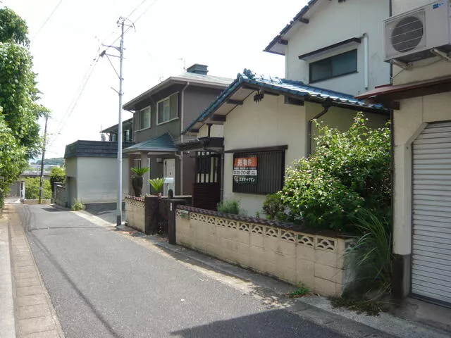 Asagiri 2-chome, Nakama City (Tsuya Station) 2-story building 3DK