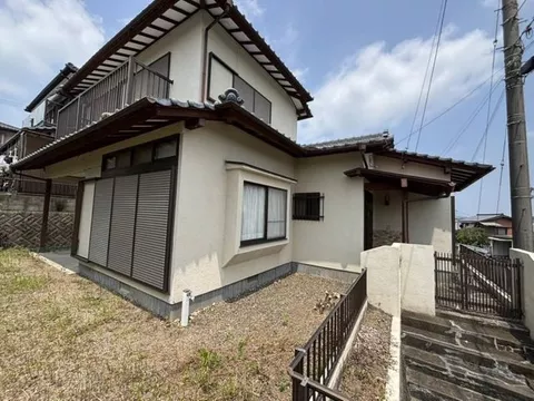◎Located in a quiet residential area on a high hill, good living environment◎◎Garden space available, parking for 1 car◎
