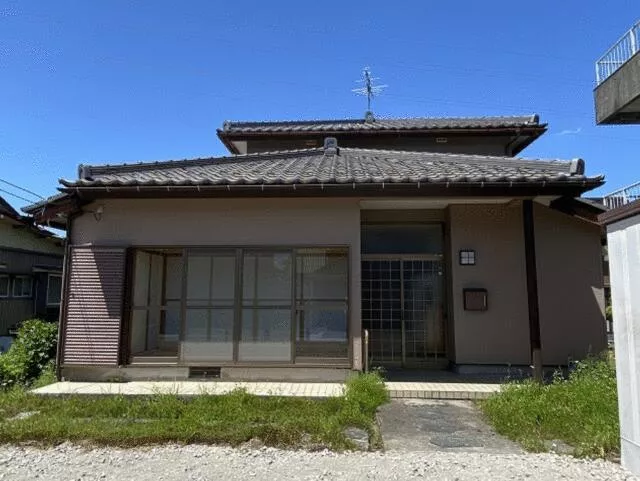 Nakaniikawa District, Tateyama Town, Urata (Wakodzuka Station) 2-story 5LDK