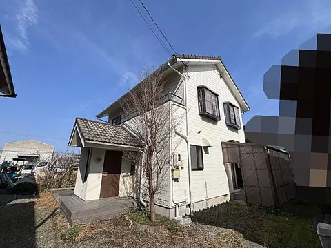 Used single-family home, convenient location × bright interior, Nishifukuhara house