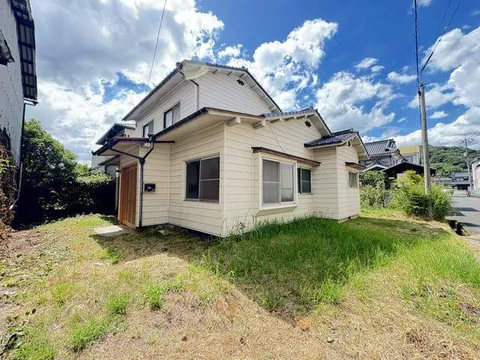 2-story building, 6DK in Takayacho 3-chome, Ihara City (Komoriuta no Sato Takaya Station)