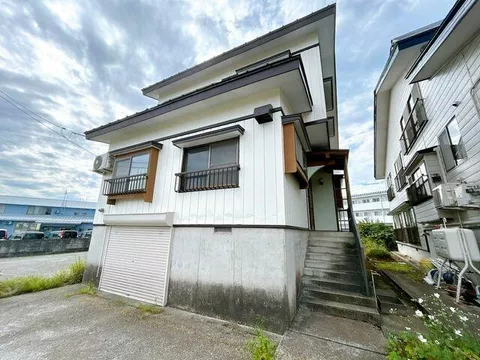 Shinjo City, Tokamachi, Sasakushinogawa (Shinjo Station), 3-story building, 7SDK