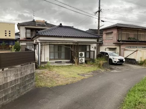 Miyakonojo City, Shihida Town (Nishimiyakonojo Station) Single-story building 3DK