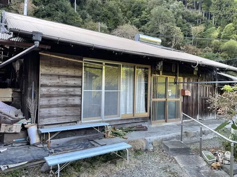 Shizuoka City, Aoi Ward, Nakahira (Kusanagi Station) single-story building 4DK