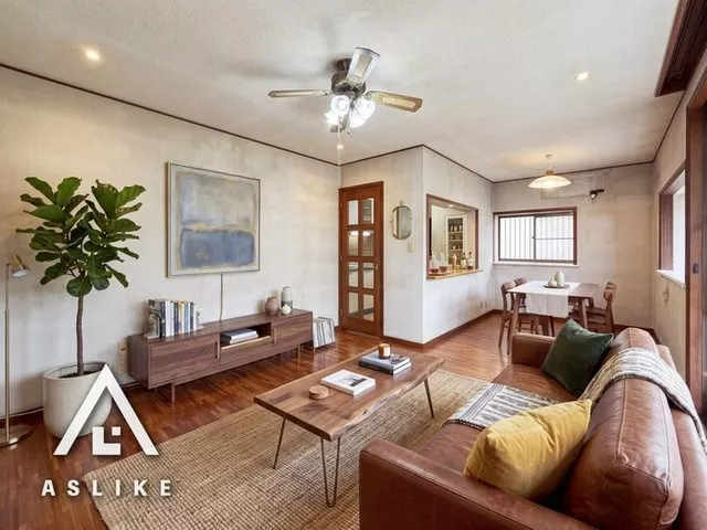 Southwest facing with good sunlight ◆ 15 minutes on foot from Shin-Kashiwa Station! Spacious 4LDK home ♪