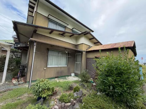 Miki Town, Kida District, Tanaka (in front of the Faculty of Agriculture Station) 2-story building 3DK