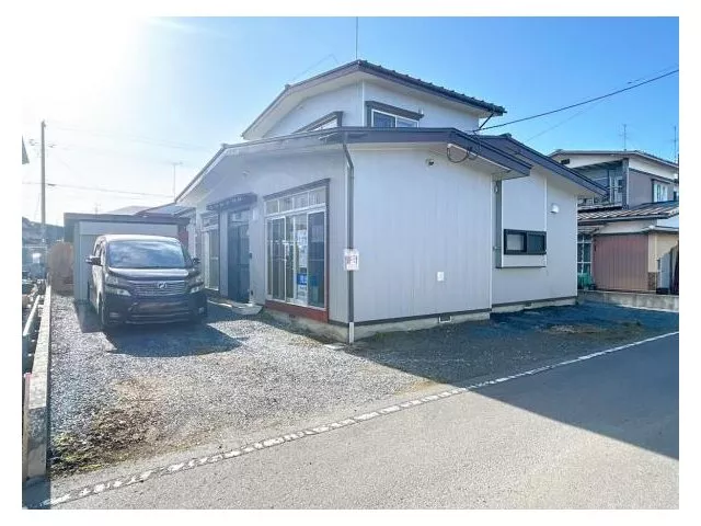 [Open House Held] [Interior Renovated] [Move-in Possible Within the Year] Kitchen with Dishwasher