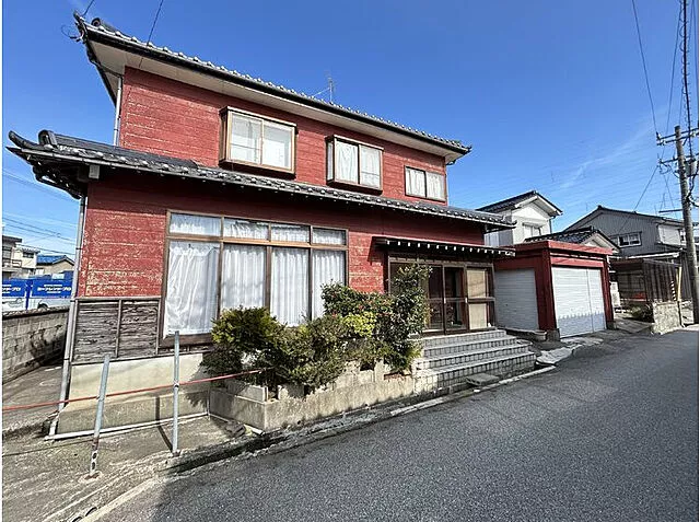 Used single-family home in Uozu, Yoshijima