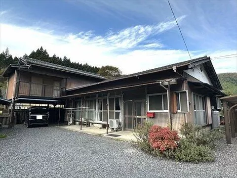 Sano-city, Sakuwaracho (Tanuma Sta.) Single story house, 5DK

3.8 million yen