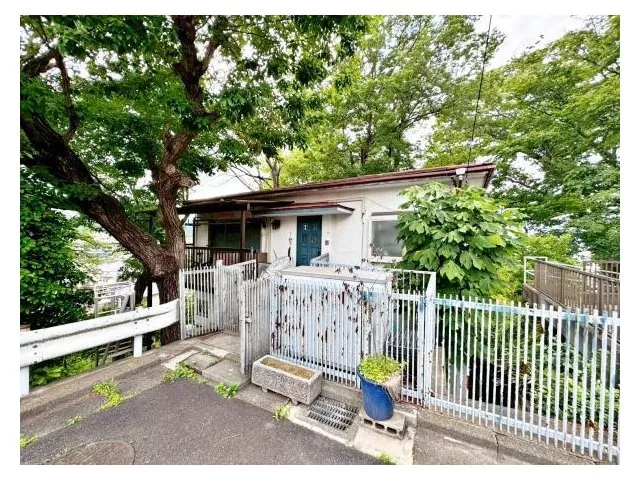 4 Mejirodai (Mejirodai Station) 7.9 million yen