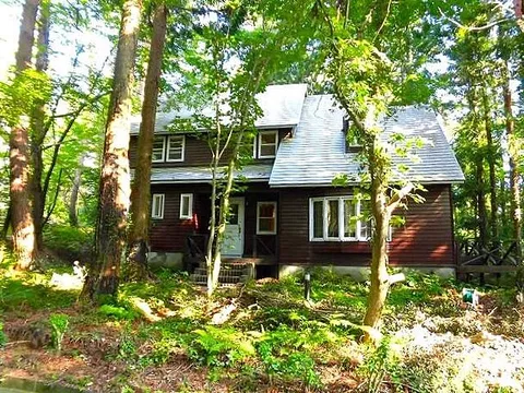 Used detached house in Hōki Town, Nishiyamagun, Maruyama (Royal City Daisen Resort) for sale, 10.8 million yen