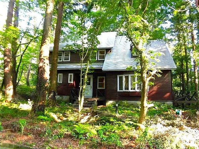 Used detached house in Hōki Town, Nishiyamagun, Maruyama (Royal City Daisen Resort) for sale, 10.8 million yen