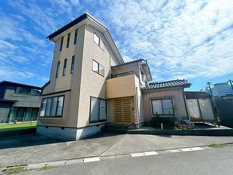 Used single-family home, Toechima, Fuchu Town, Toyama City