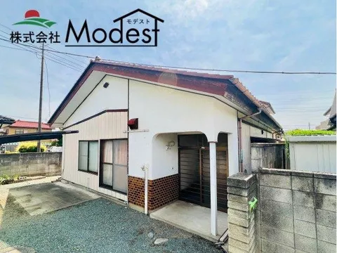【Used single-story house】Quiet residential area◎With carport! Immediate viewing available☆